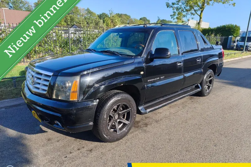 Cadillac Escalade (2003)