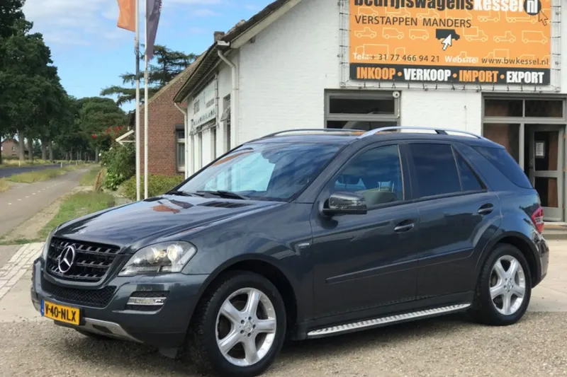Mercedes-Benz M-Klasse (2010)