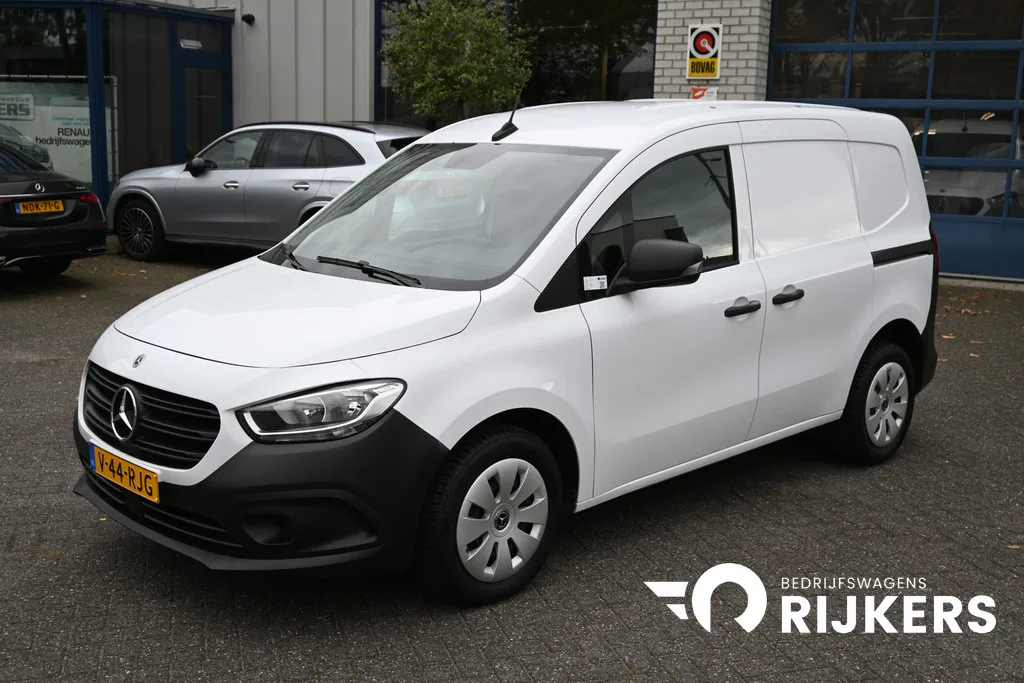 Mercedes-Benz Citan (2022) — foto 1