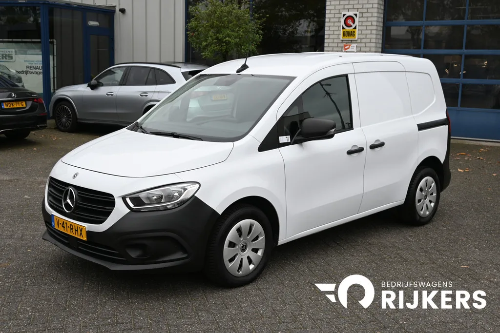 Mercedes-Benz Citan (2022) — foto 1