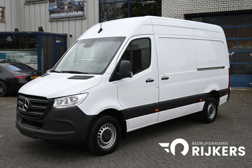 Mercedes-Benz Sprinter (2022) — foto 1