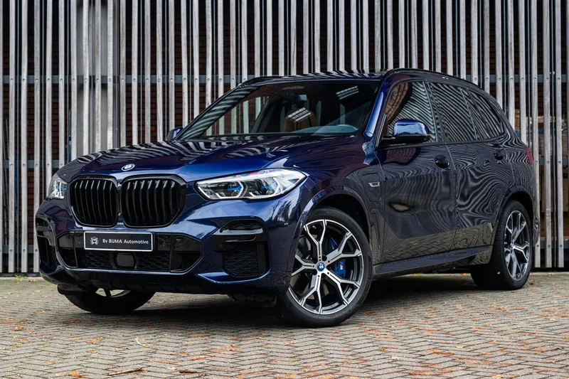 BMW X5 (2021)