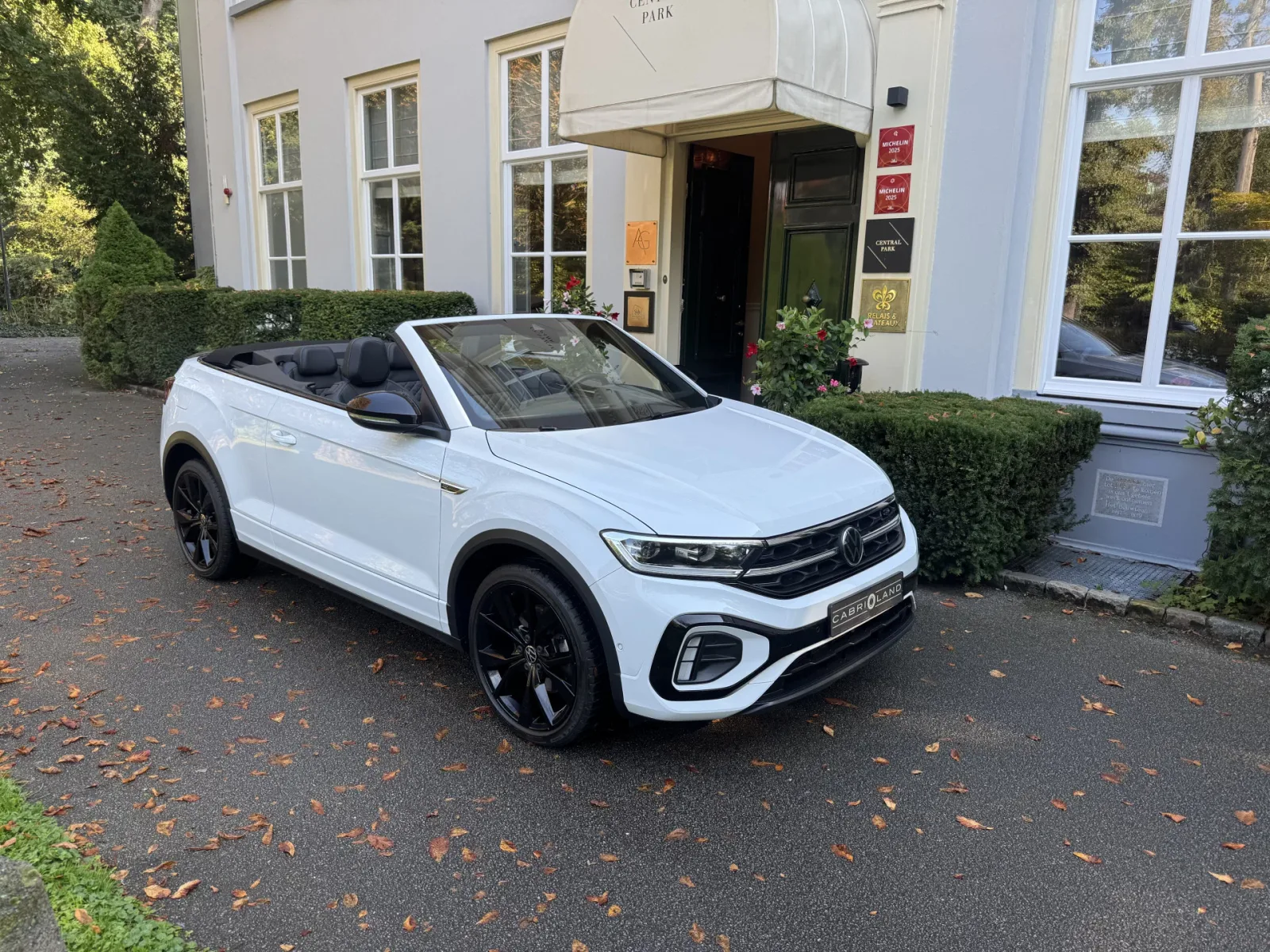 Volkswagen T-Roc (2022) — foto 1