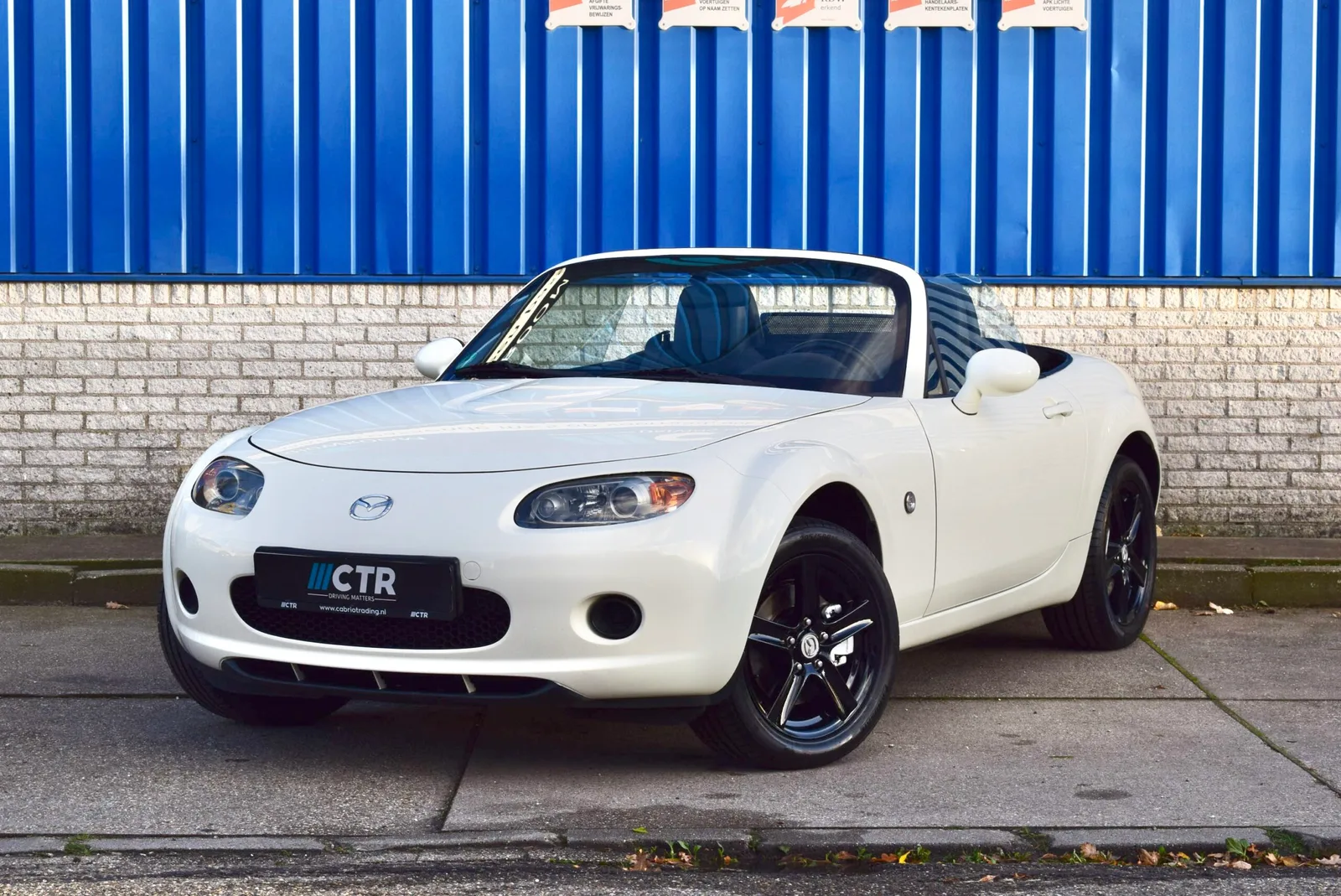 Mazda MX-5 (2007) — foto 1