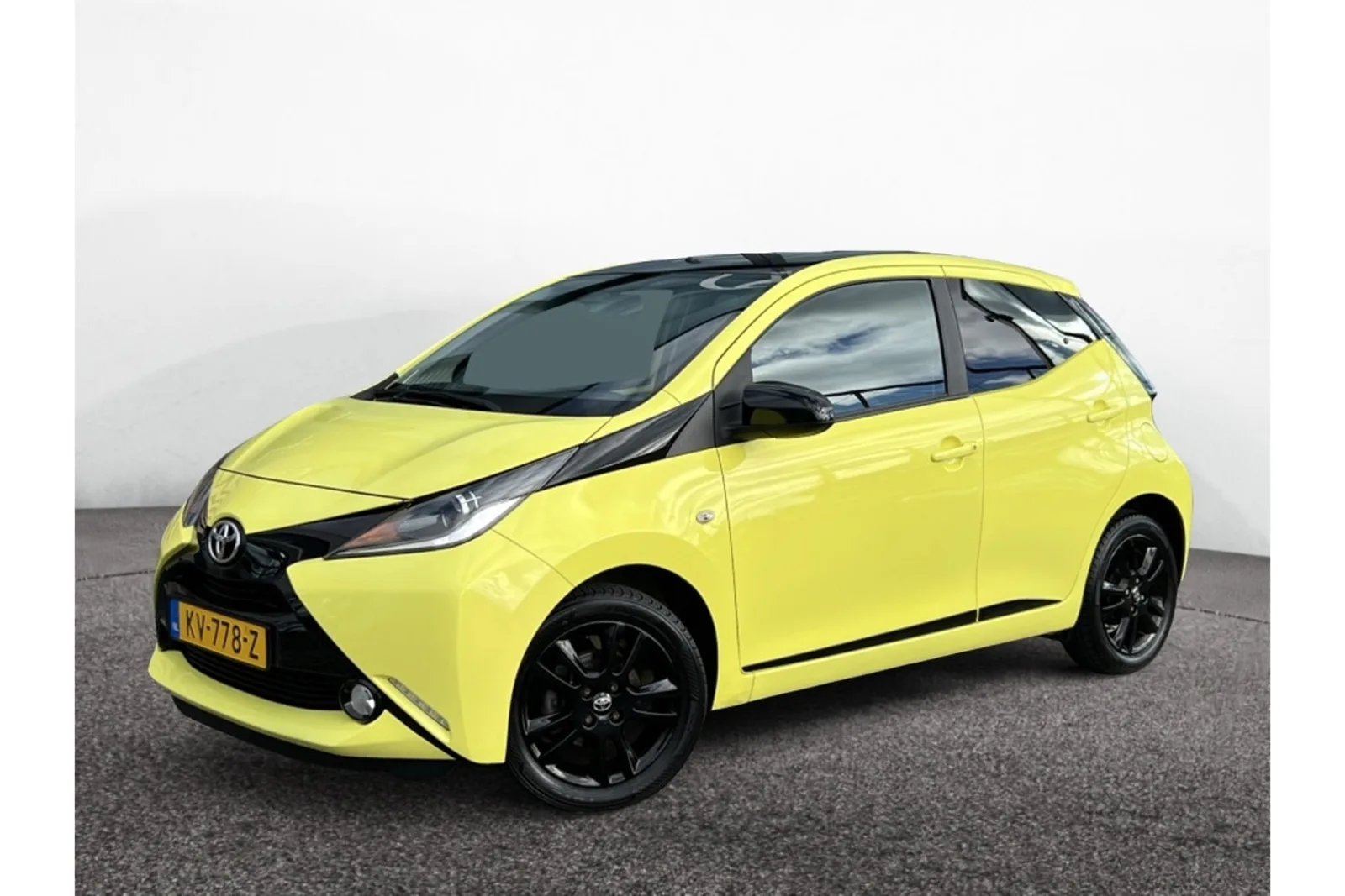 Toyota Aygo (2016) — foto 1