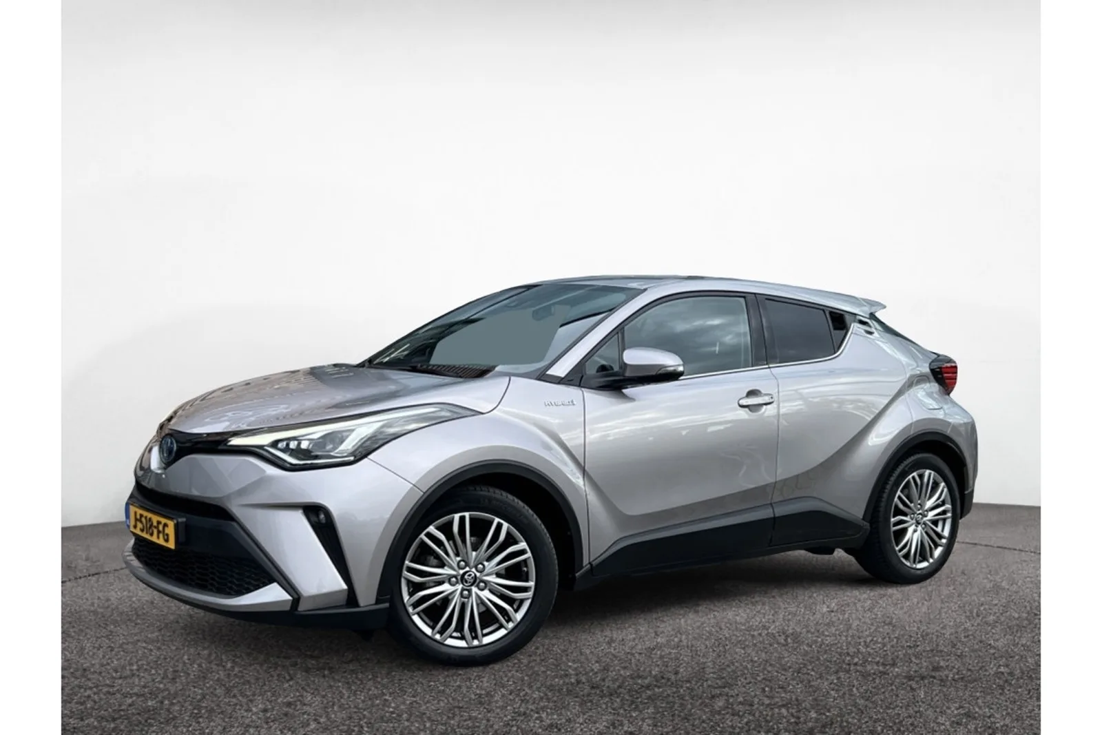 Toyota C-HR (2020) — foto 1