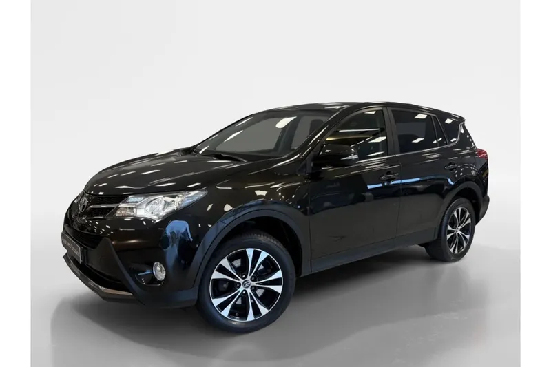 Toyota RAV4 (2015)