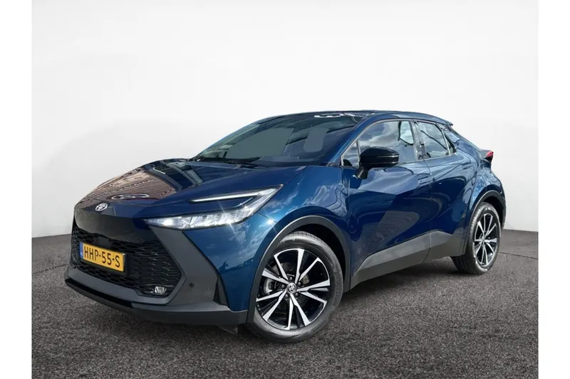 Toyota C-HR (2025)