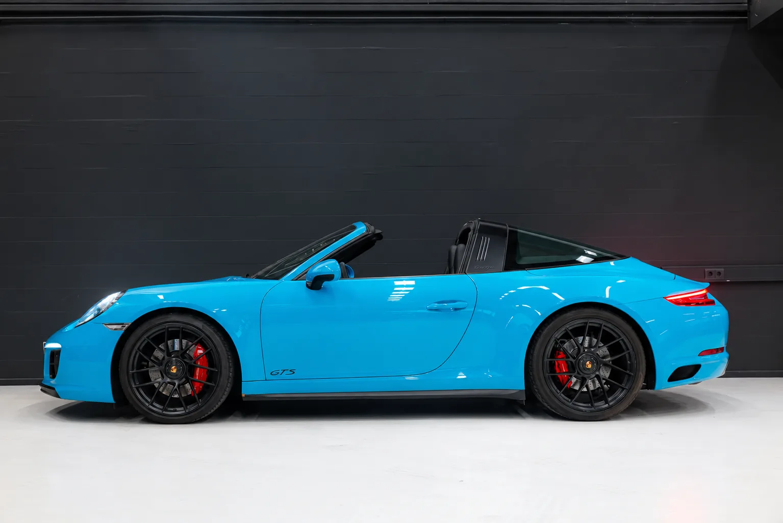 Porsche 911 (2017) — foto 1