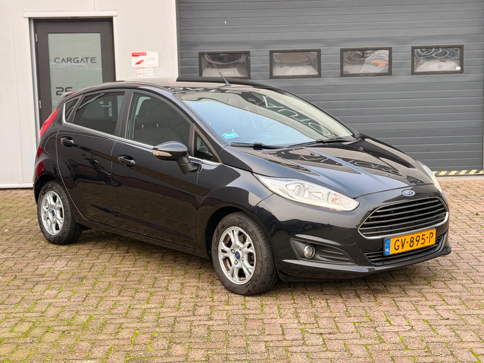 Ford Fiesta (2015) — foto 1