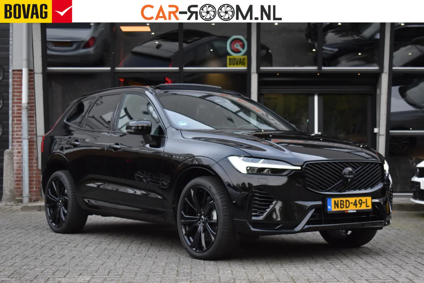 Volvo XC60 (2025) — foto 1