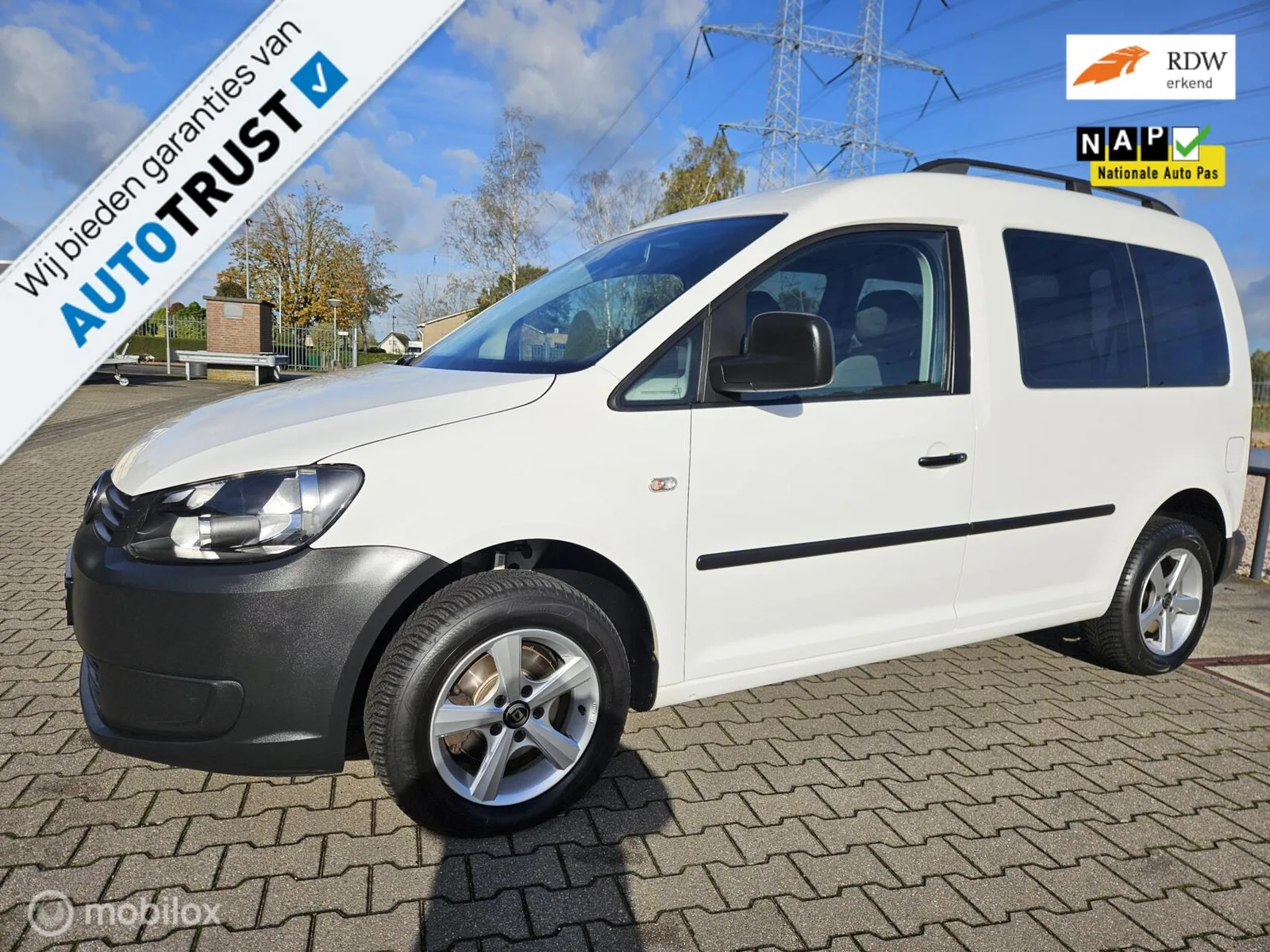 Volkswagen Caddy (2014) — foto 1