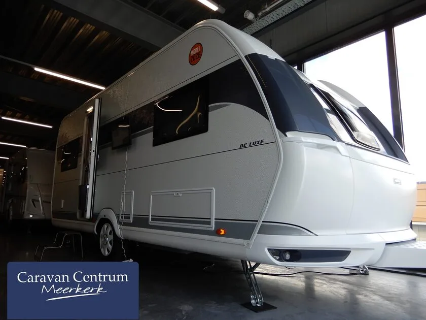 Hobby De Luxe (2026) — foto 1