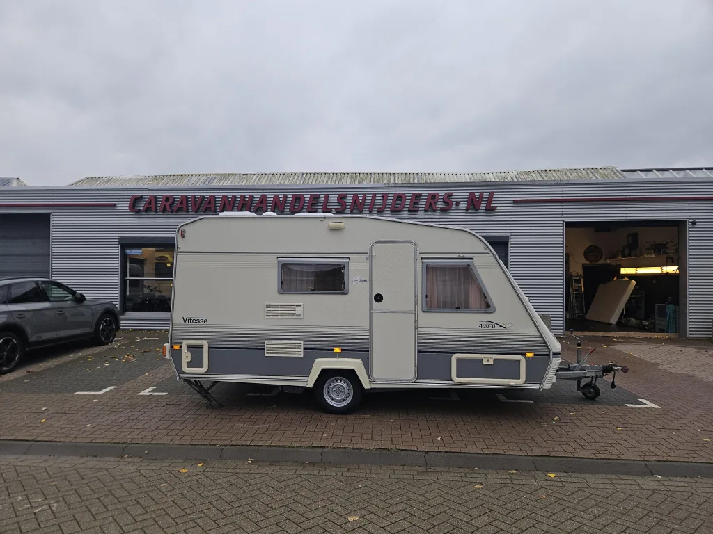 Beyerland Vitesse (2000) — foto 1
