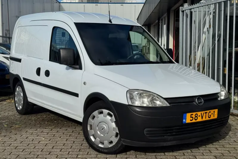 Opel Combo (2008)