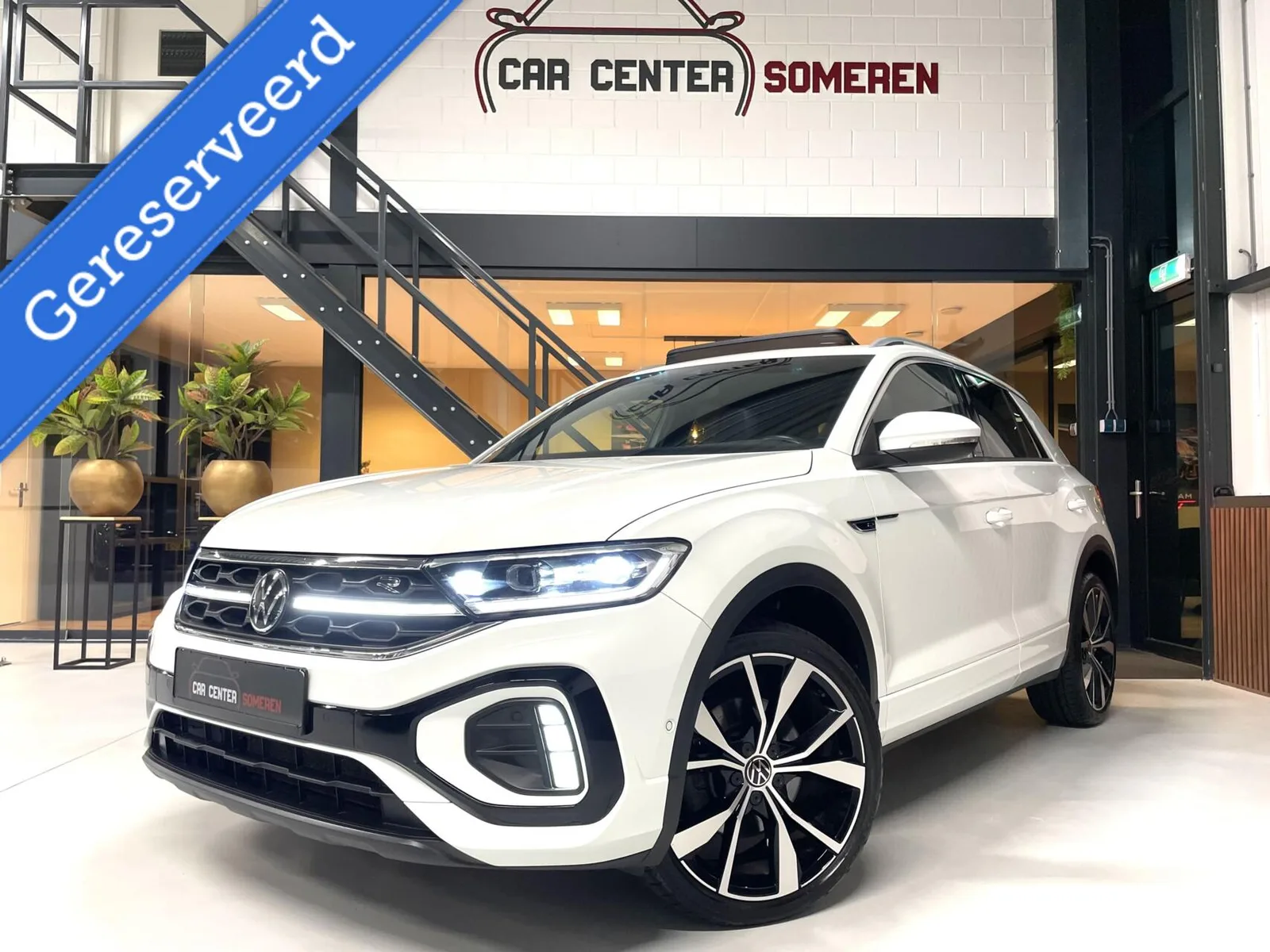 Volkswagen T-Roc (2022) — foto 1
