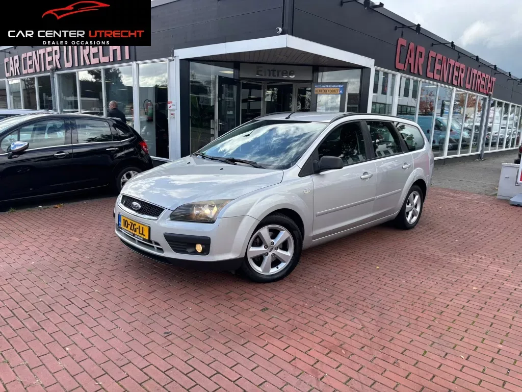 Ford Focus (2008) — foto 1