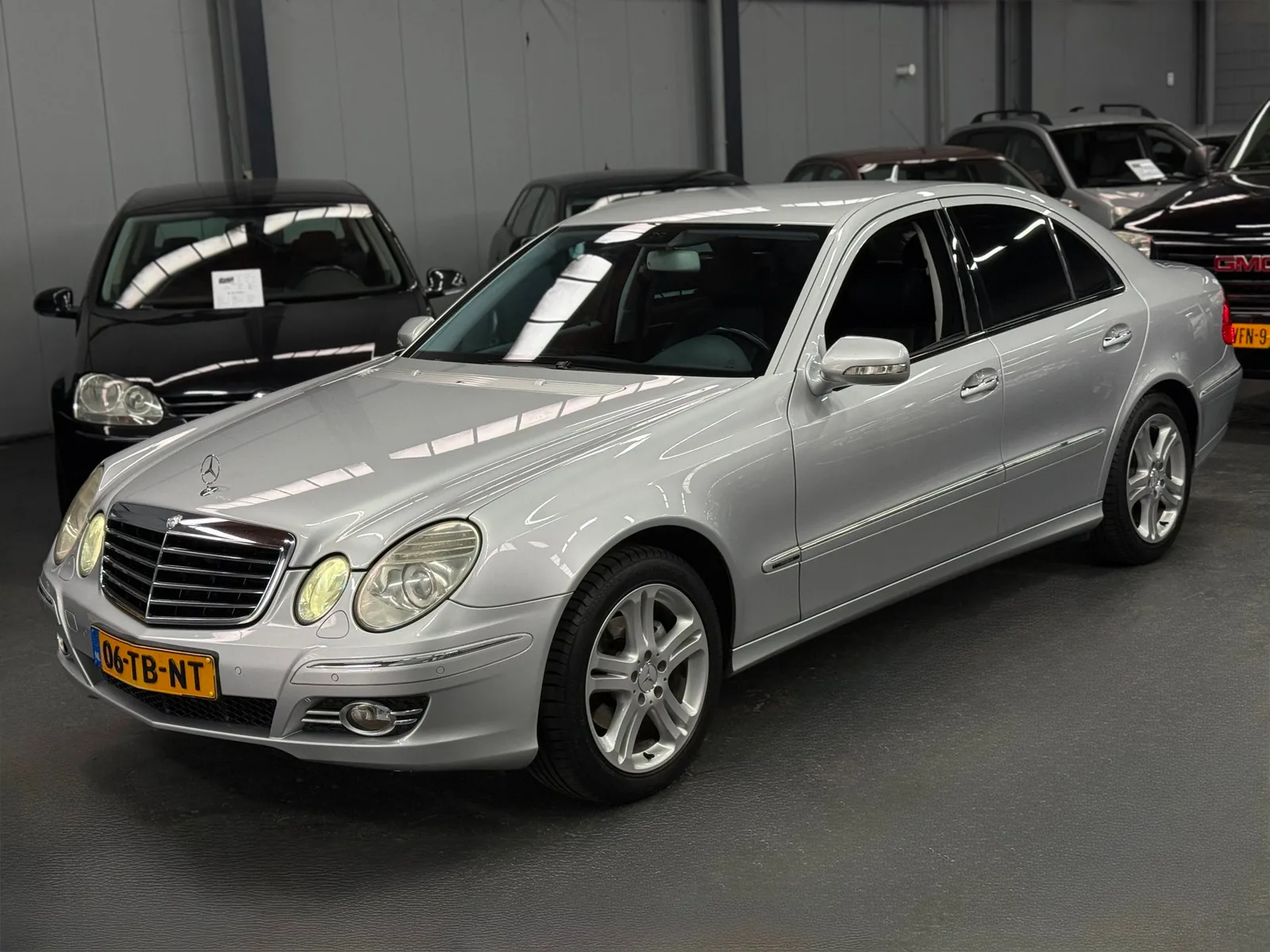 Mercedes-Benz E-Klasse (2006) — foto 1
