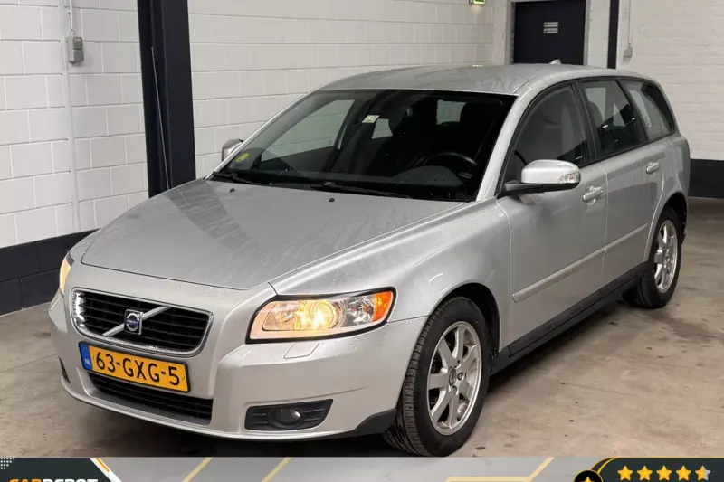 Volvo V50 (2008)