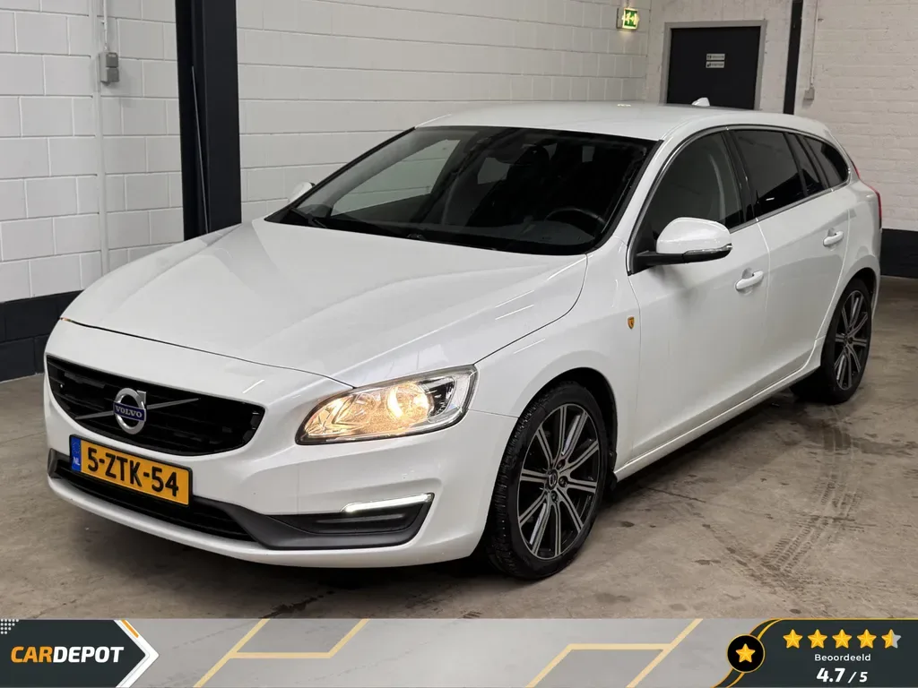 Volvo V60 (2015) — foto 1