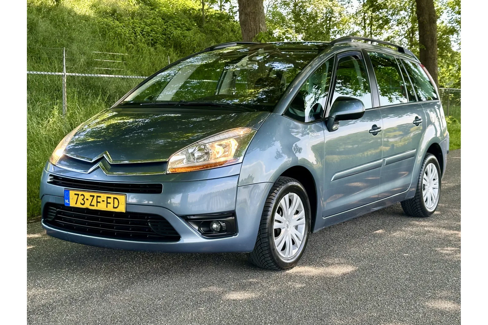 Citroën Grand C4 Picasso (2008) — foto 1