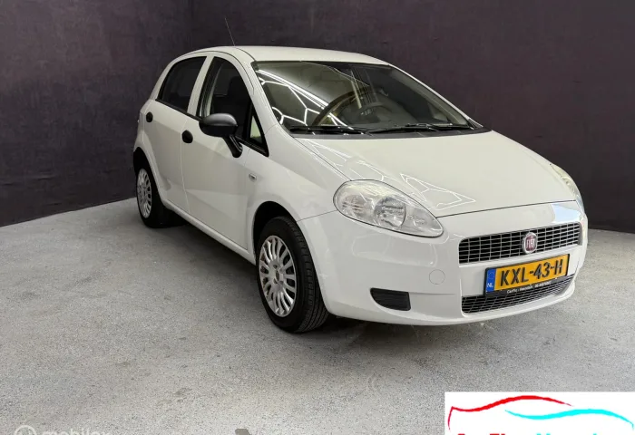 Fiat Grande Punto (2009) — foto 1