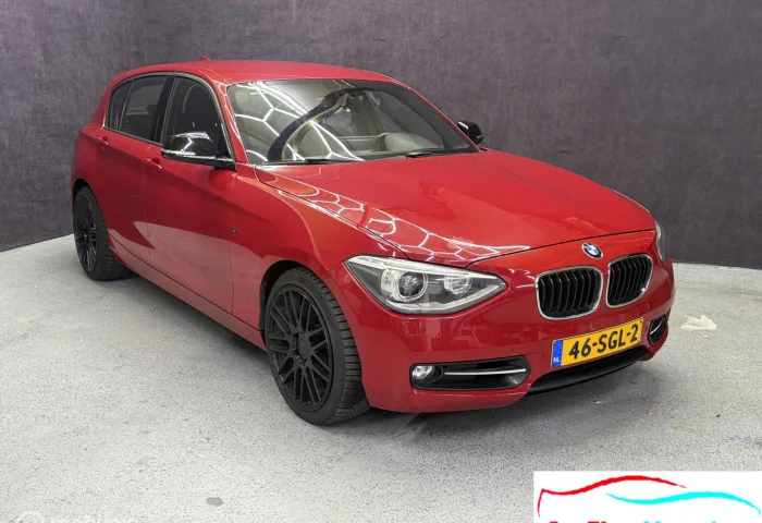 BMW 1-Serie (2011) — foto 1