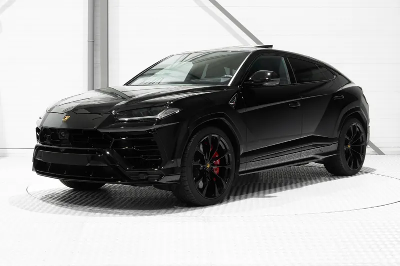 Lamborghini Urus (2022)