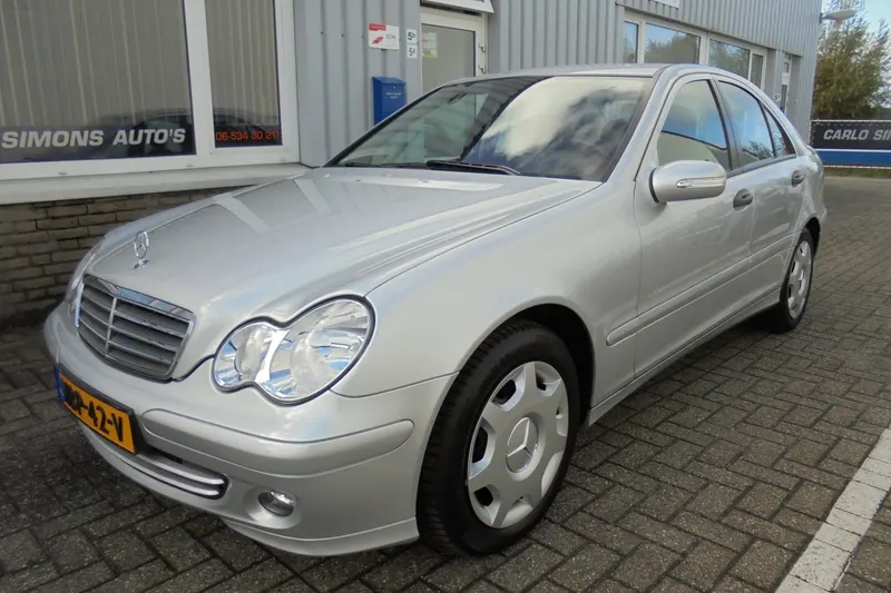 Mercedes-Benz C-Klasse (2006)