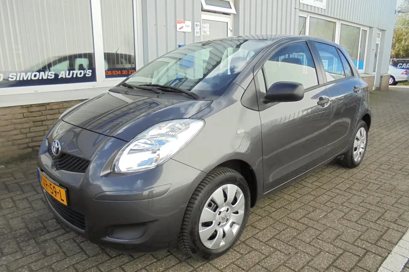 Toyota Yaris (2009)