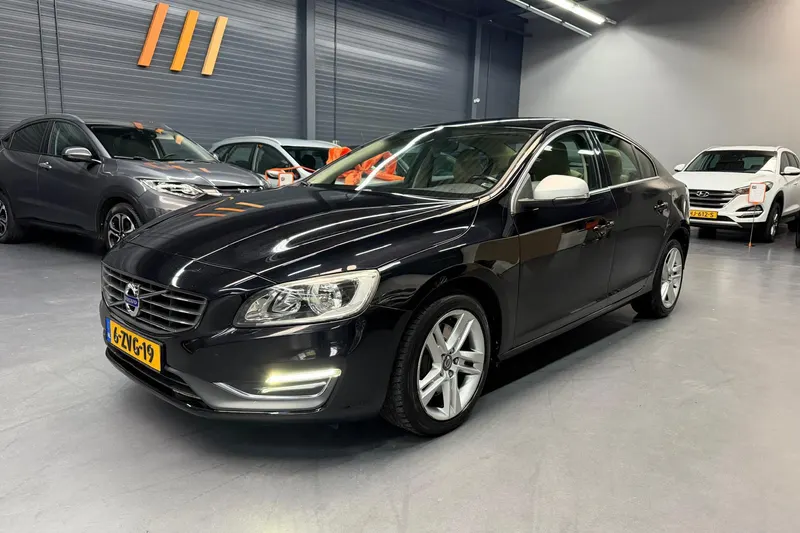 Volvo S60 (2015)