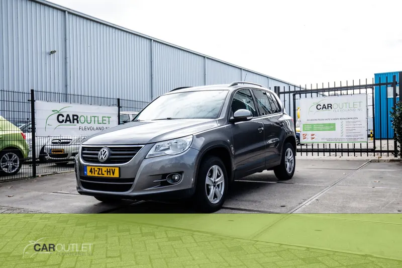 Volkswagen Tiguan (2008)