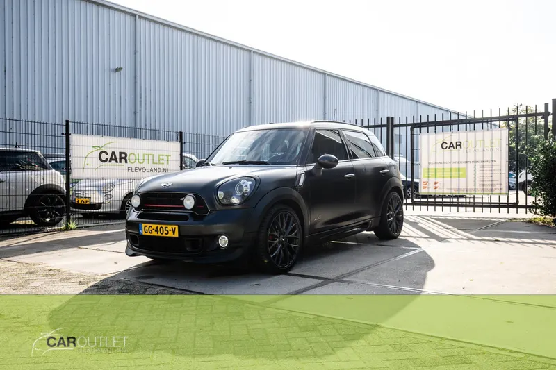 MINI Countryman (2015)