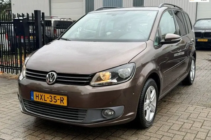 Volkswagen Touran (2011)