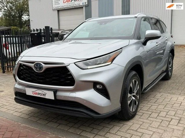 Toyota Highlander (2021) — foto 1