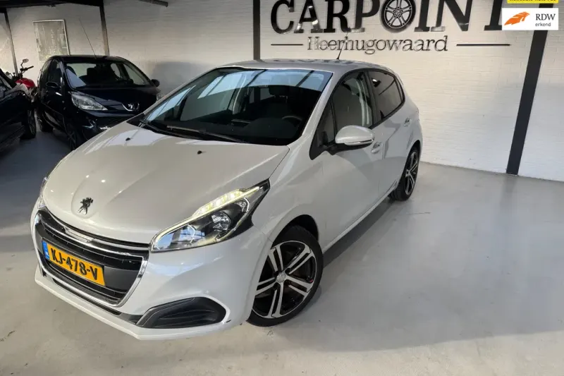 Peugeot 208 (2016)