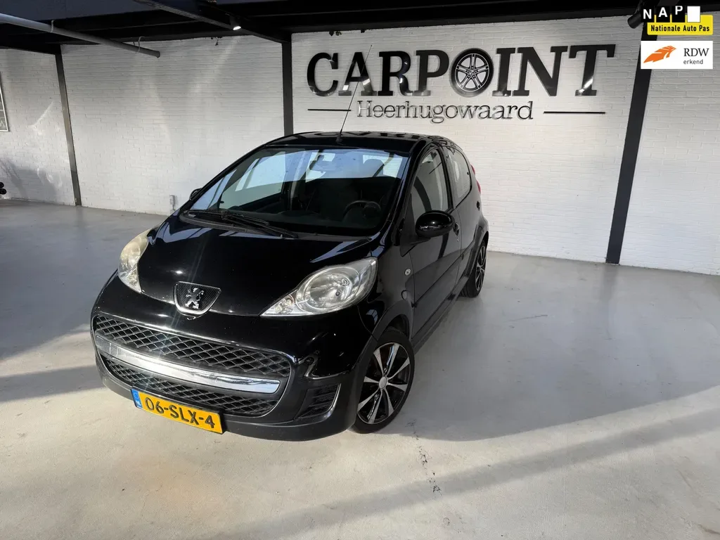 Peugeot 107 (2011) — foto 1