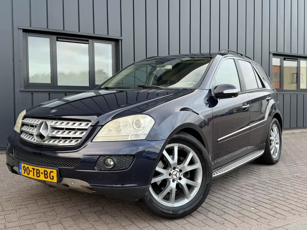 Mercedes-Benz M-Klasse (2006) — foto 1