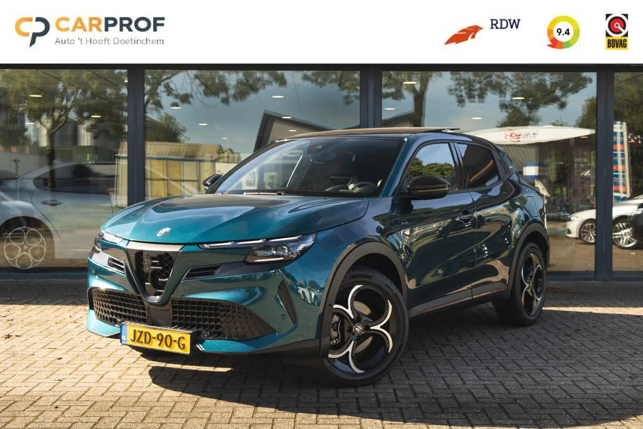 Alfa Romeo Junior (2024) — foto 1