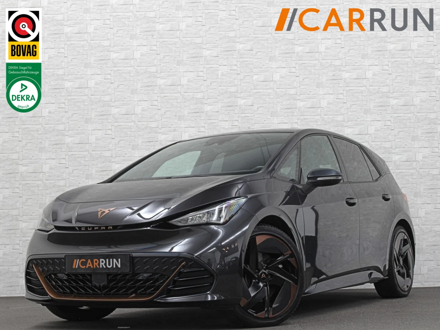 CUPRA Born (2023) — foto 1