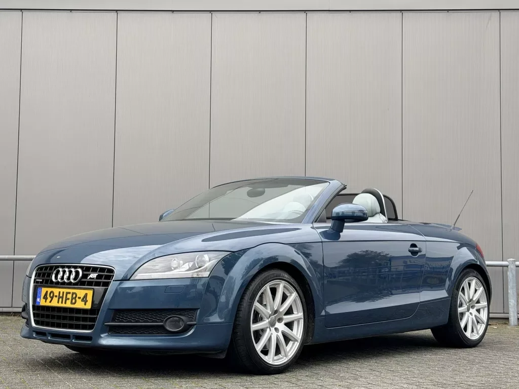 Audi TT (2008) — foto 1