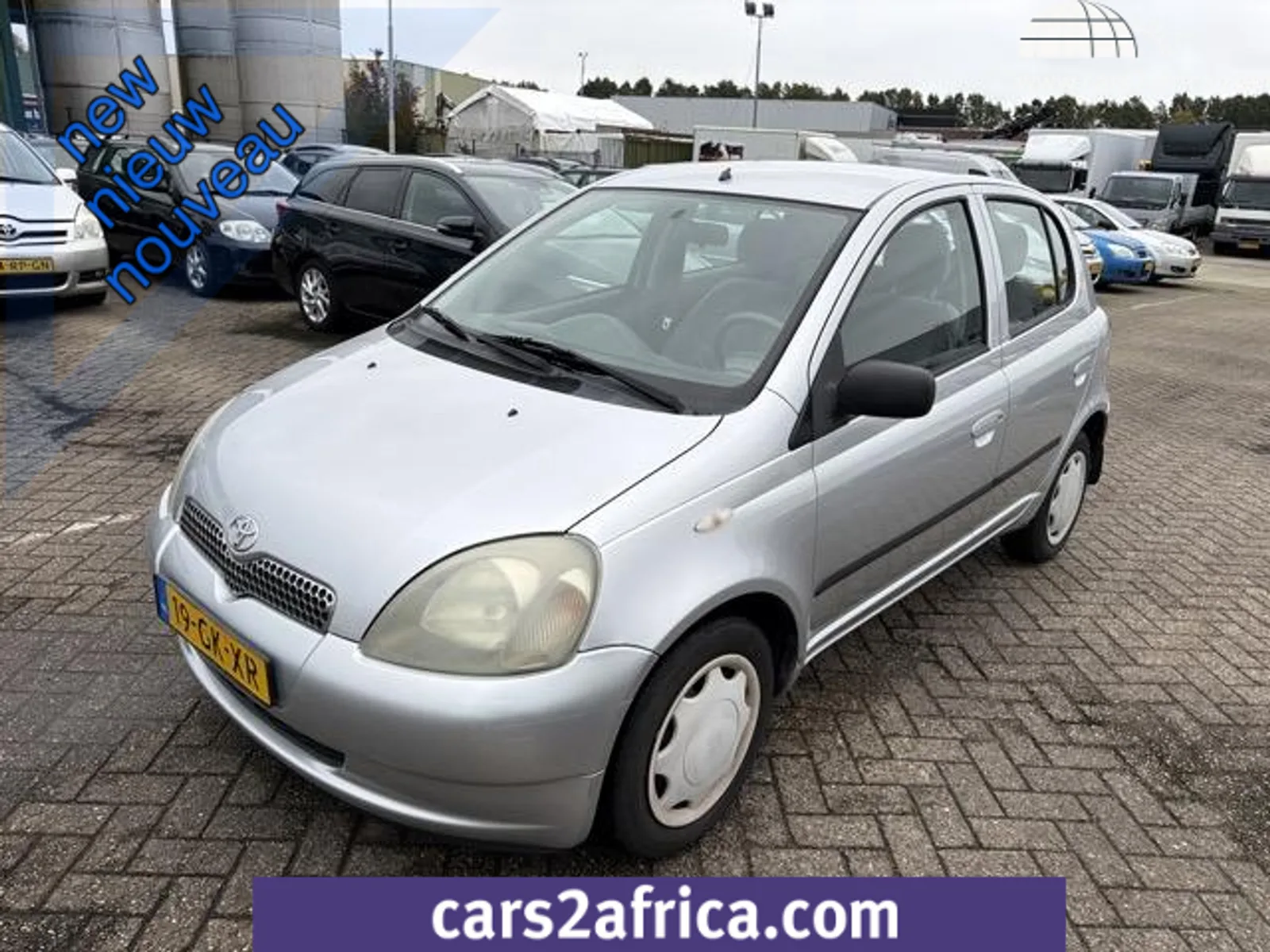 Toyota Yaris (2001) — foto 1