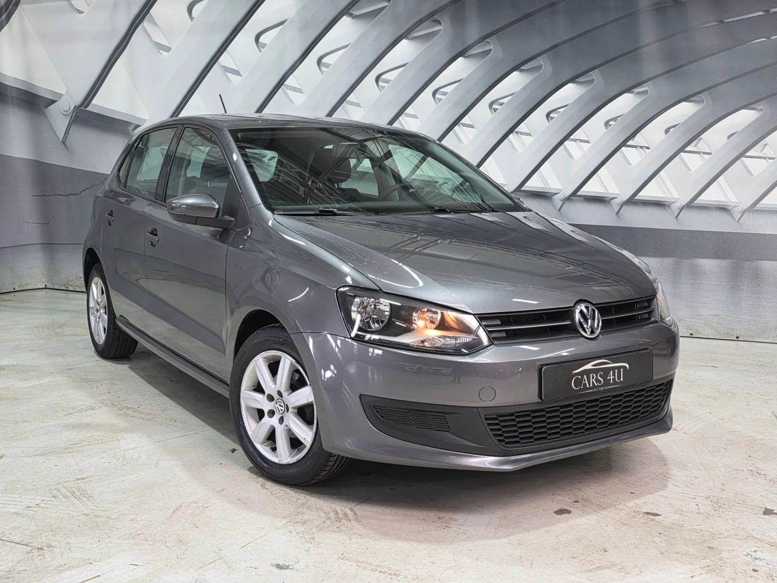 Volkswagen Polo (2010) — foto 1