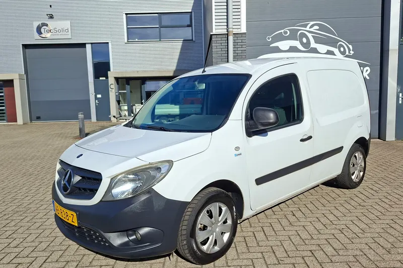 Mercedes-Benz Citan (2013)