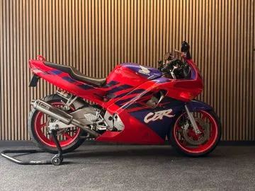 Honda CBR 600 F (1993) — foto 1