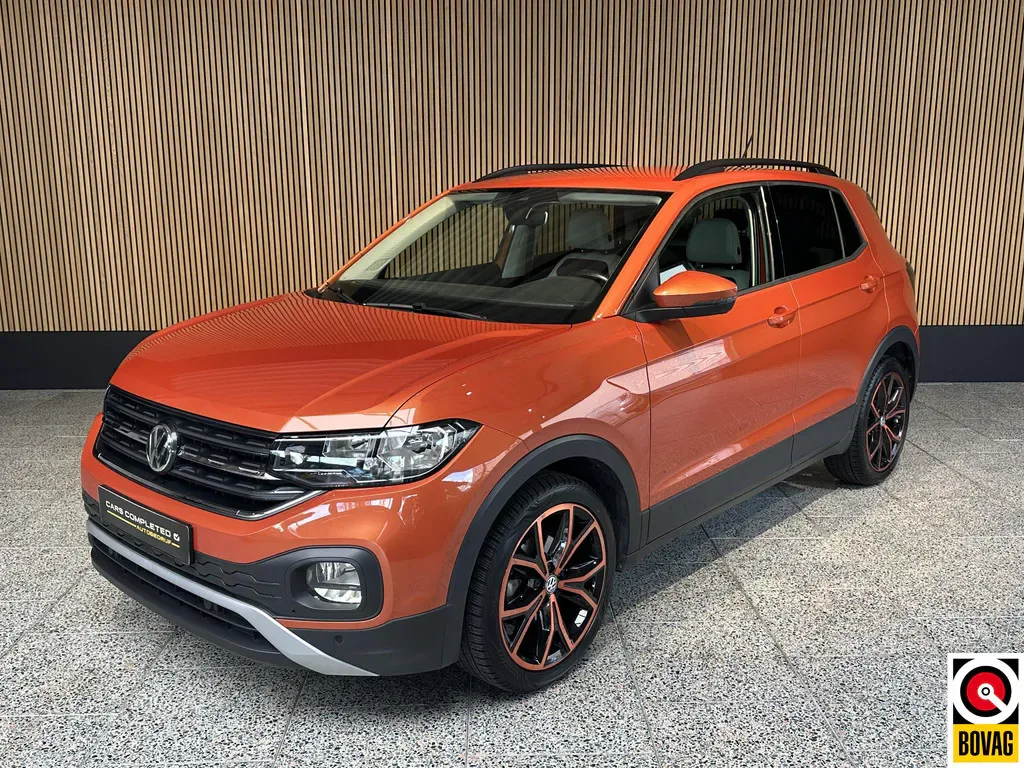 Volkswagen T-Cross (2019) — foto 1