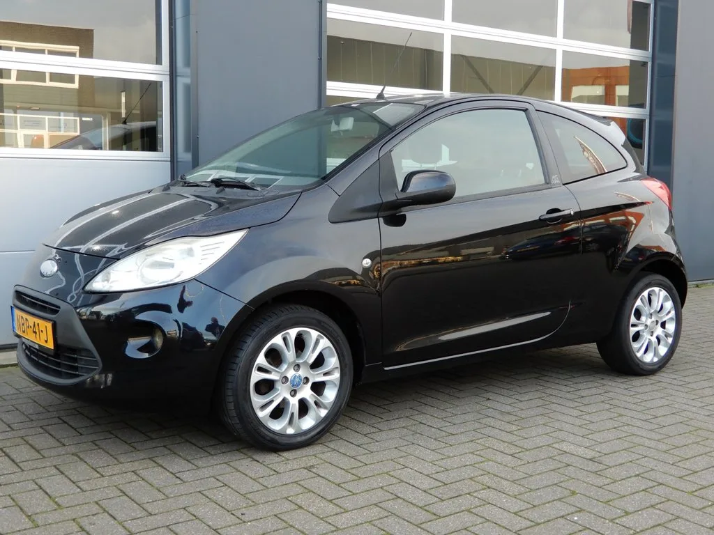 Ford Ka (2010) — foto 1