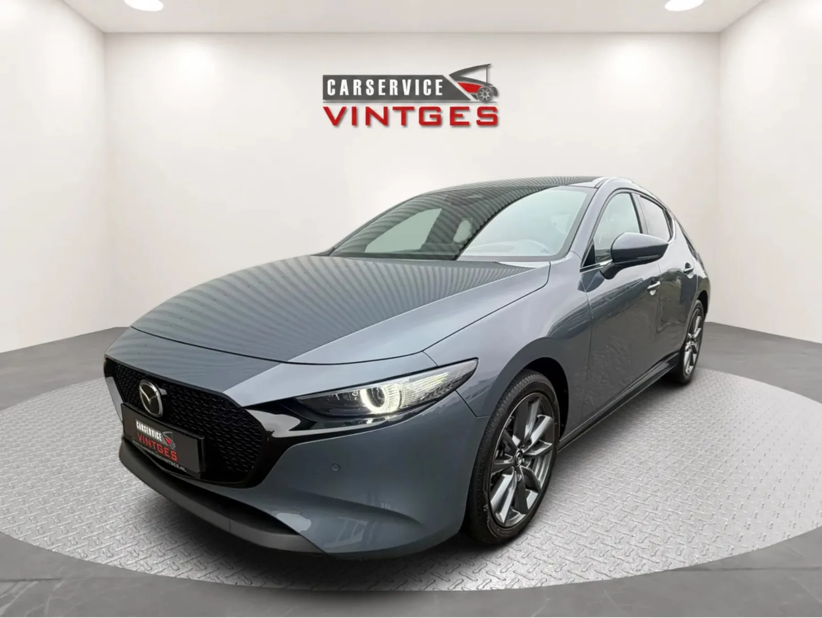 Mazda 3 (2025) — foto 1