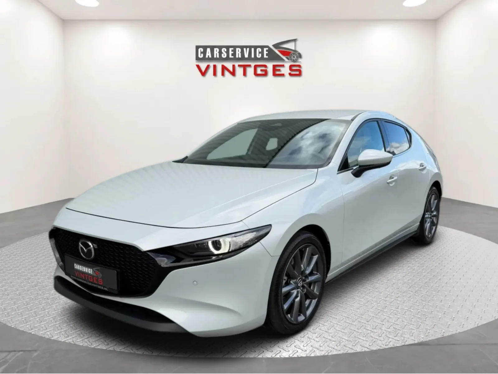 Mazda 3 (2025) — foto 1