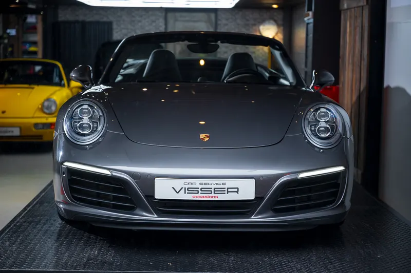 Porsche 911 (2015)